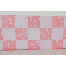 Madárkás rózsaszín patchwork falvédő babaágynemű, babapléd