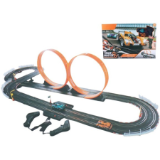 Madej Racetrack with two loops autópálya és játékautó