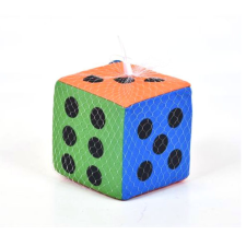 Magic Toys Puha színes dobókocka csörgővel 13cm csörgő