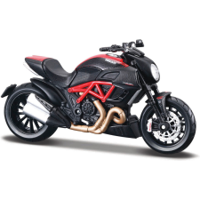 Maisto Ducati Diavel Carbon 1:18 rc modell kiegészítő