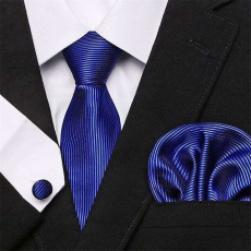 Maria King Kék csíkos nyakkendő mandzsettagombbal és díszzsebkendővel