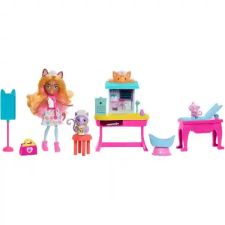 Mattel Enchantimals Dr. Carlin Cat baba állatorvosi rendelője cicákkal játékfigura