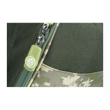 MEDIUM Mivardi camocode medium 50x35x35cm táska horgászkiegészítő