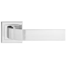 METAL-BUD EUROPA ajtóajtókilincs szögletes rozettás szatén nikkel Csak kilincs felső rozettán zár és alkatrészei