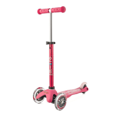Micro Mini Micro Deluxe roller, pink lábbal hajtható járgány