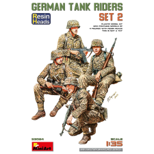 MiniArt 1/35 Német tankon utazó katona figura szett resin fejekkel makett