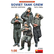  MiniArt Soviet Tank Crew 1970-1980s. Winter Uniform 1:35 (37063) makett