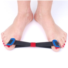  Nagylábujj tornáztató (egy méret) gyógyászati segédeszköz