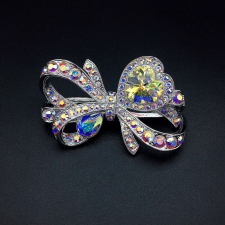 Nagyméretű exkluzív masni bross színjátszó Swarovski kristályokkal (0318.) bross