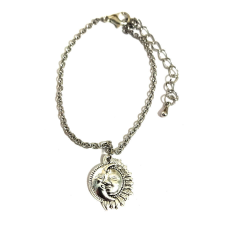  Nap-Hold karkötő charmmal, arany vagy ezüst színben karkötő