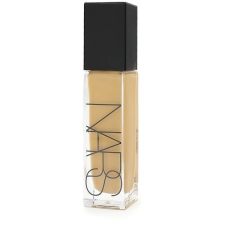 Nars Natural Radiant Longwear Foundation Medium 3 Stromboli 30 ml smink alapozó