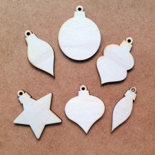  Natúr fa 6 részes karácsonyfadisz szett, 8 cm-esek. dekorációs kellék