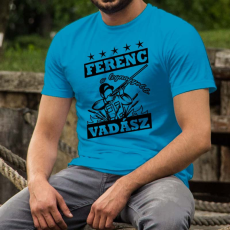  Névre szóló póló vadászoknak