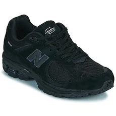 New Balance Rövid szárú edzőcipők 2002 Fekete 37 1/2