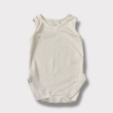 Next Ujjatlan fehér body rugdalózó