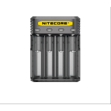 Nitecore Q4 akkumulátor töltő elemlámpa