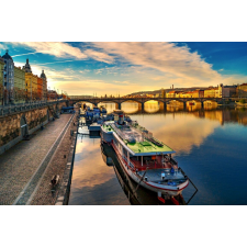  Öntapadó és mosható falfestmény Híd Moldván Prágán, 200 x 150 cm tapéta, díszléc és más dekoráció