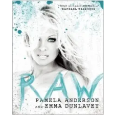  Pamela Anderson - Raw – Pamela Anderson idegen nyelvű könyv