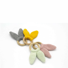 Pamut fogzású játék fából készült karikával BabyJem Amigurumi (Szín: Rózsaszín) rágóka