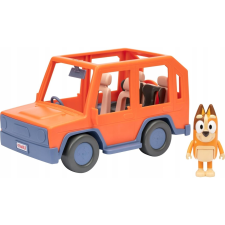 Papo Moose Toys Bluey Heeler családi kirándulás játékszett autóval és Anya figurával (642426) játékfigura