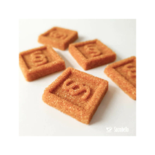  Paragrafus formájú formacukor csokoládé és édesség