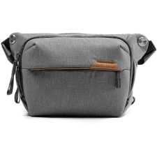 PEAK DESIGN Everyday Sling 3L v2, hamuszürke fotós táska, koffer