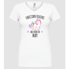 Pólómánia Unicorn queens are born in - May - Női V nyakú Póló