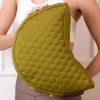 Prána Párna Félhold Premium Tönkölyhéj ülőpárna 36x23x12 cm + Bombay Plus Collection steppelt huzat - Olive Green