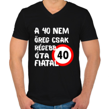 PRINTFASHION 40 éves F. - Férfi V-nyakú póló - Fekete férfi póló