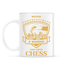 PRINTFASHION A woman who loves chess - Bögre - Fehér bögrék, csészék