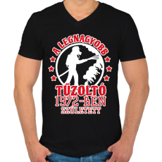 PRINTFASHION Legnagyobb tűzoltó - Évszámmal - Férfi V-nyakú póló - Fekete