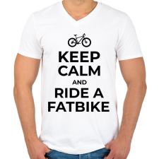 PRINTFASHION RIDE A FATBIKE - Férfi V-nyakú póló - Fehér férfi póló