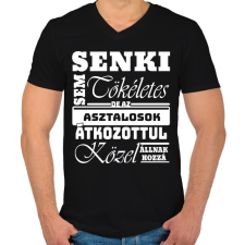 PRINTFASHION Tökéletes asztalos - Férfi V-nyakú póló - Fekete férfi póló