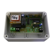 Proteco Q41 egymotoros redőnyvezérlés, step by step funkcióval, beépített 433Mhz-es fix kódos rádió vevővel, időzített világítás vezérléssel biztonságtechnikai eszköz
