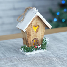 QX-IMPEX KFT Karácsonyi világító házikó akasztóval 15cm karácsonyi dekoráció