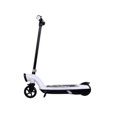 ramiz Elektromos gyermek roller LED világítással fehér színben elektromos roller