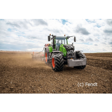  Revell Fendt 728 Vario 1:24 (07827) makett