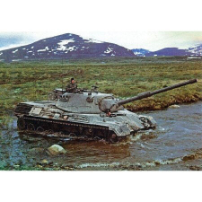  Revell Leopard 1  1:35 makett harcjármű (03240) makett