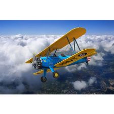 Revell Stearman PT-17 Kaydet repülőgép műanyag modell (1:32) (03837) helikopter és repülő