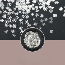 Roniki fém körömdísz - ezüst hópehely körömdíszítő