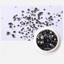 Roniki Vegyes forma strassz több méretben - jet diamond körömdíszítő