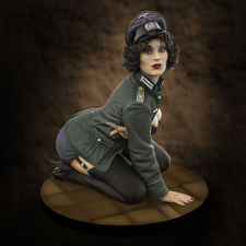 Royal Model German Officer 'Pin-Up' (75mm) (RM847) makett