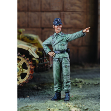  Royal Model Panzer IV crewman (Normandy 1944) 1:35 (RM631) makett