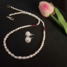  Rubin kővel díszített tenyésztett gyöngy észett ékszer szett