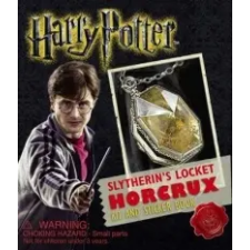 Running Press Harry Potter Locket Horcrux Kit and Sticker Book – Running Press idegen nyelvű könyv