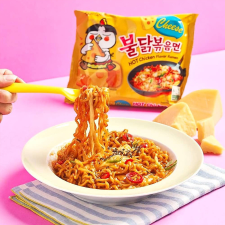  SamYang Buldak sajtos csípős csirke ízű ramen 140g tészta
