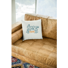  Scary Time fehér párna egyedi ajándék