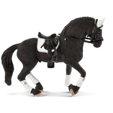 Schleich 42457 Fríz mén Lovasverseny játékfigura