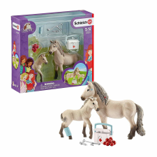 Schleich Hannah elsősegélykészlet figurákkal játékfigura