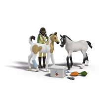 Schleich Lékárnička Sarah 42777 játékfigura